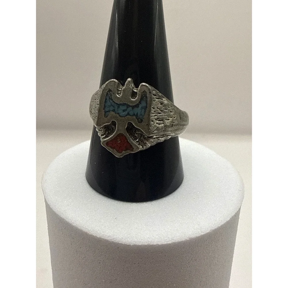 Vintage Bat Crest Ring Pewter‎ Tone Blue Red Enamel Textured Band Size 11.5